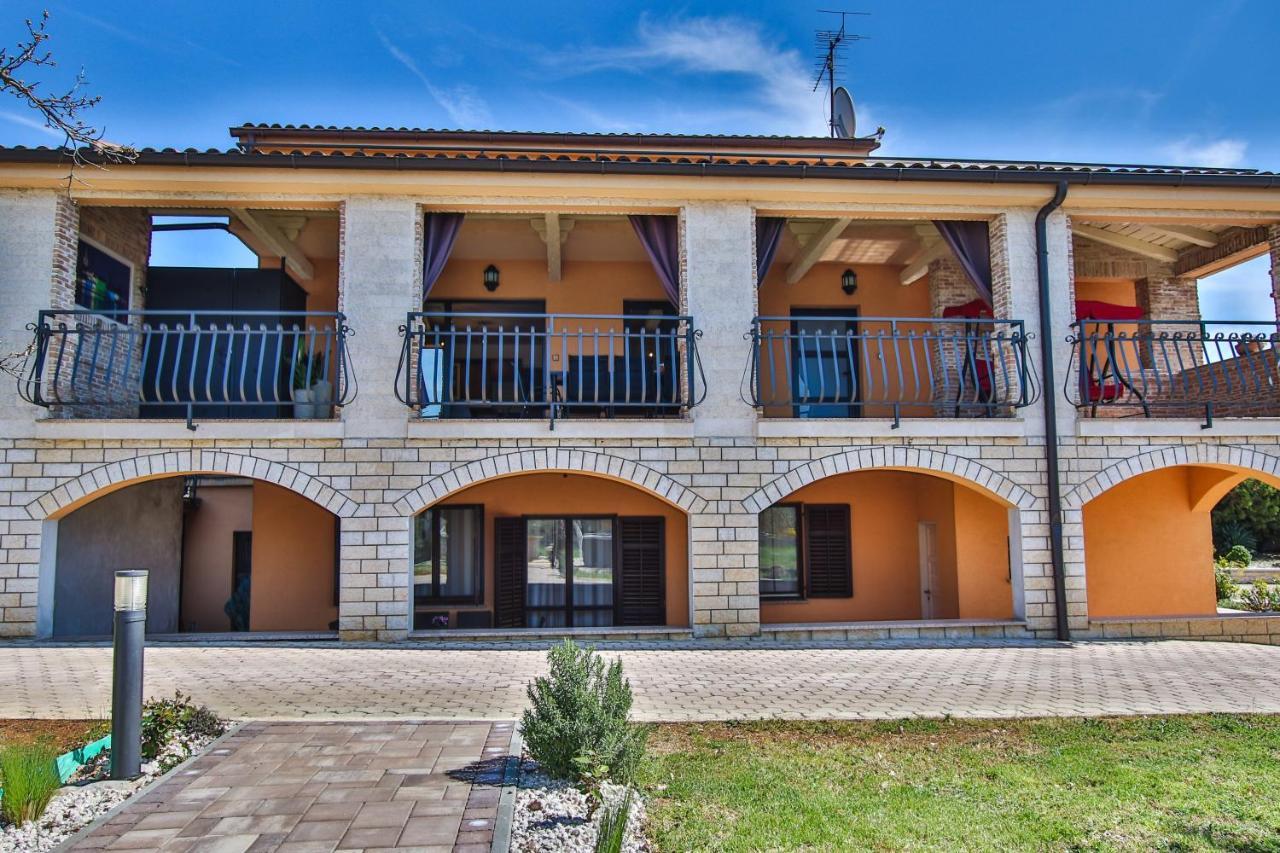 Tina Ii Apartmán Porec